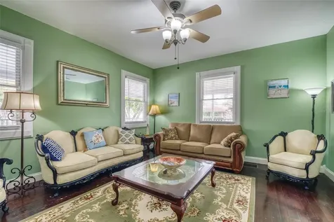 304 15th Street W Bradenton FL 34205