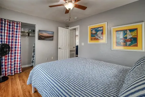 304 15th Street W Bradenton FL 34205