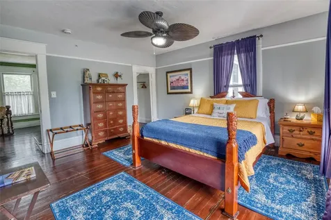 304 15th Street W Bradenton FL 34205