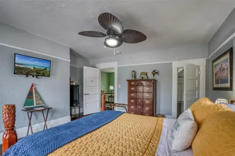 304 15th Street W Bradenton FL 34205