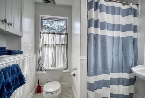 304 15th Street W Bradenton FL 34205