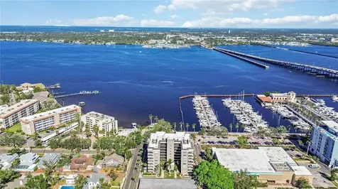 304 15th Street W Bradenton FL 34205