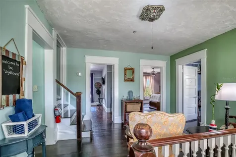 304 15th Street W Bradenton FL 34205