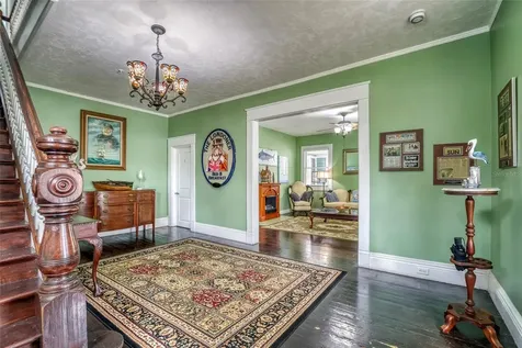 304 15th Street W Bradenton FL 34205