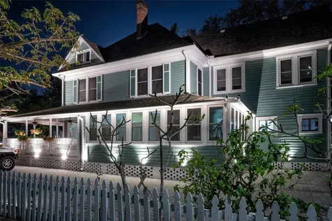 304 15th Street W Bradenton FL 34205