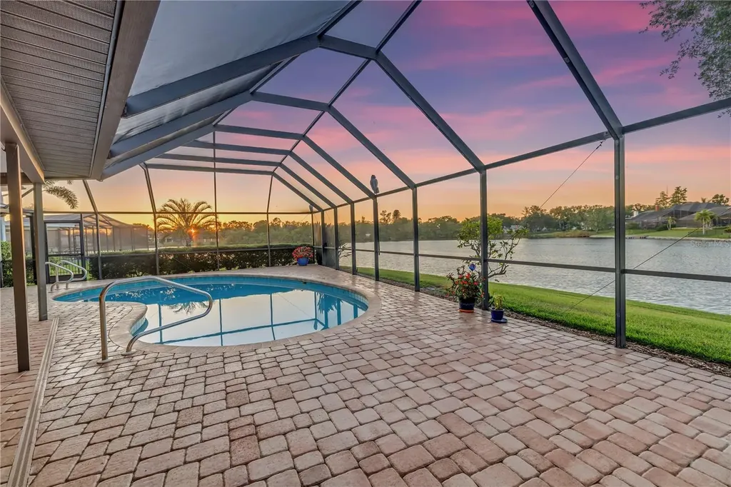 771 Suwannee Court NE St Petersburg FL 33702