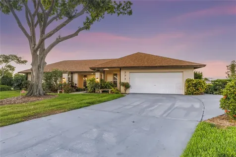 771 Suwannee Court NE St Petersburg FL 33702