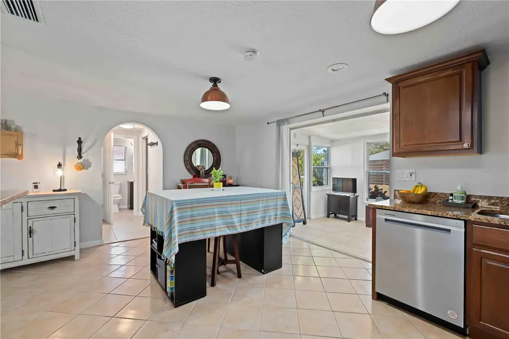 3035 Shamrock Drive Venice FL 34293