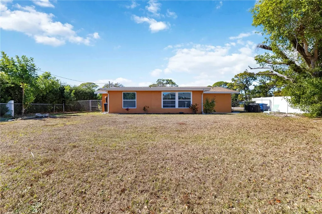 3035 Shamrock Drive Venice FL 34293