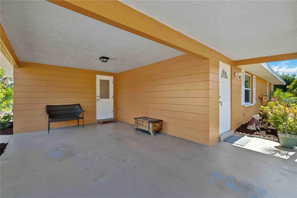 3035 Shamrock Drive Venice FL 34293