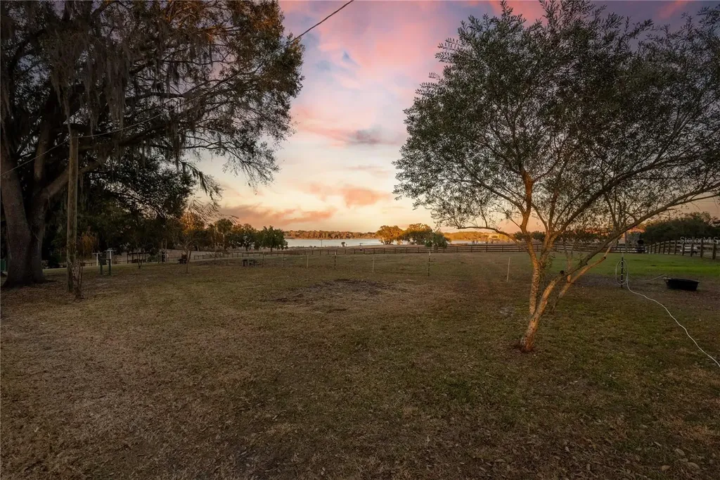 32935 Jesse Jones Avenue San Antonio FL 33576