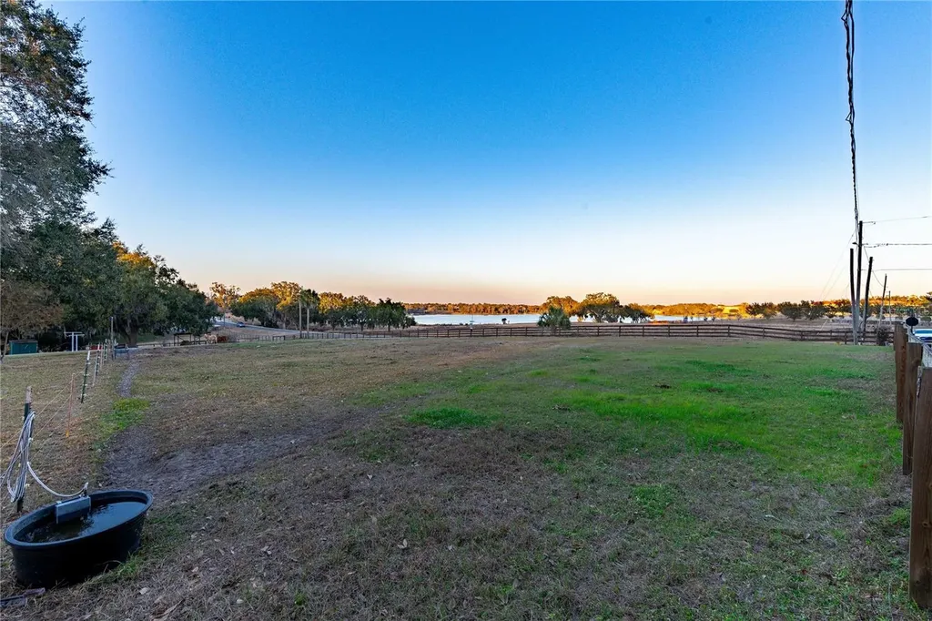 32935 Jesse Jones Avenue San Antonio FL 33576