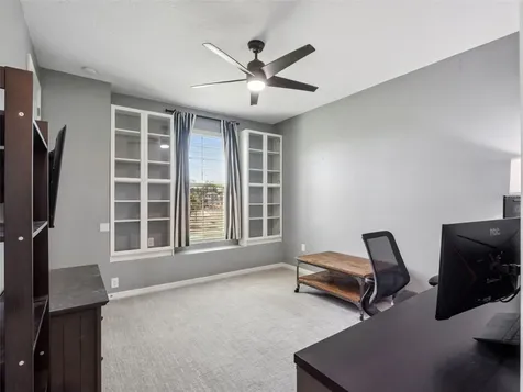 2259 White Feather Loop Oakland FL 34787