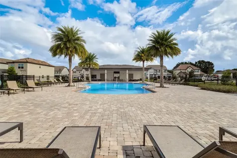 2259 White Feather Loop Oakland FL 34787