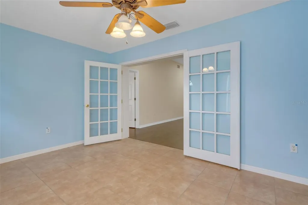 654 Lake Clark Place Lakeland FL 33813