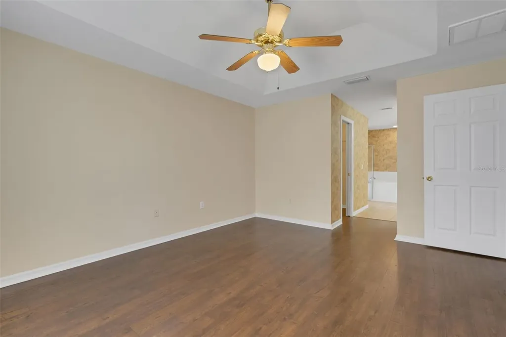 654 Lake Clark Place Lakeland FL 33813
