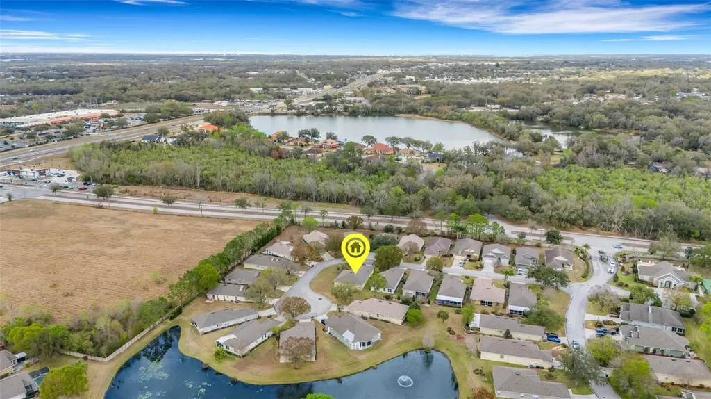 654 Lake Clark Place Lakeland FL 33813