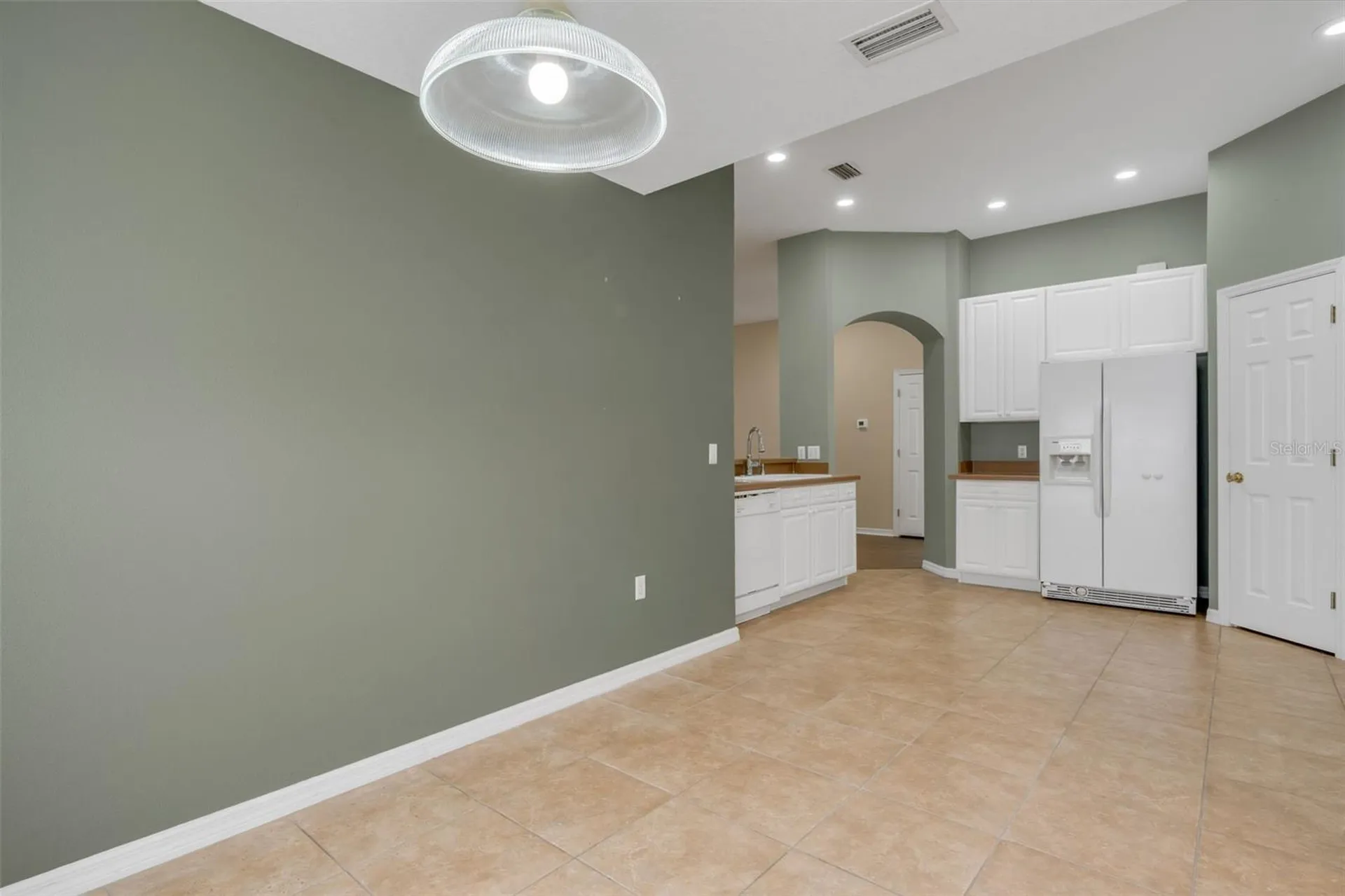 654 Lake Clark Place Lakeland FL 33813