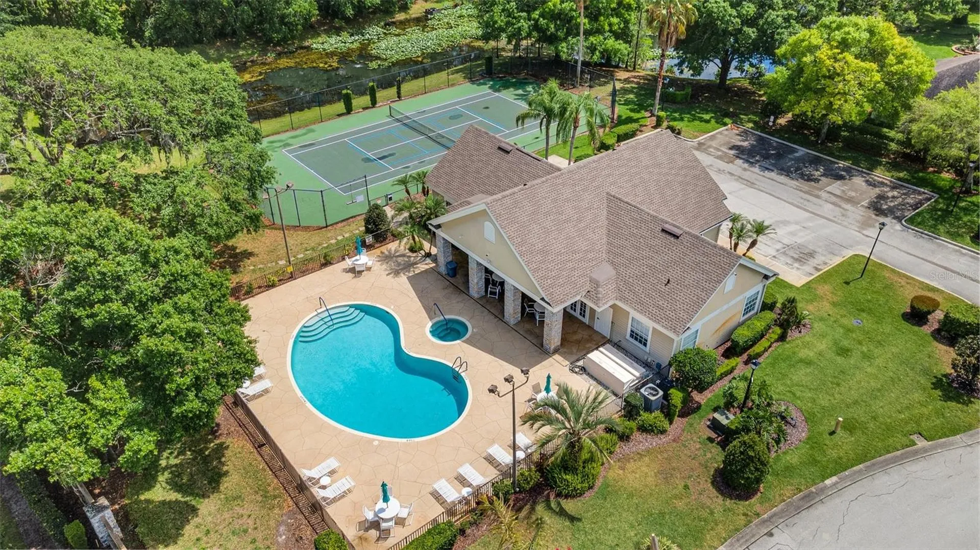 654 Lake Clark Place Lakeland FL 33813