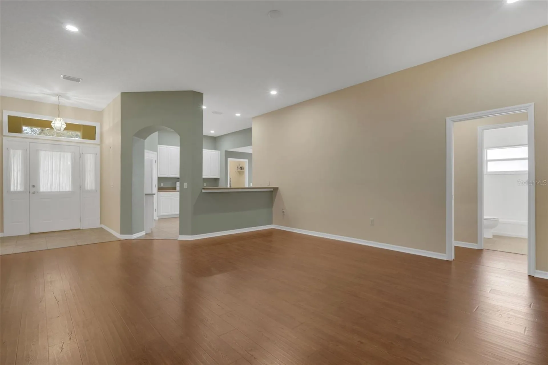 654 Lake Clark Place Lakeland FL 33813