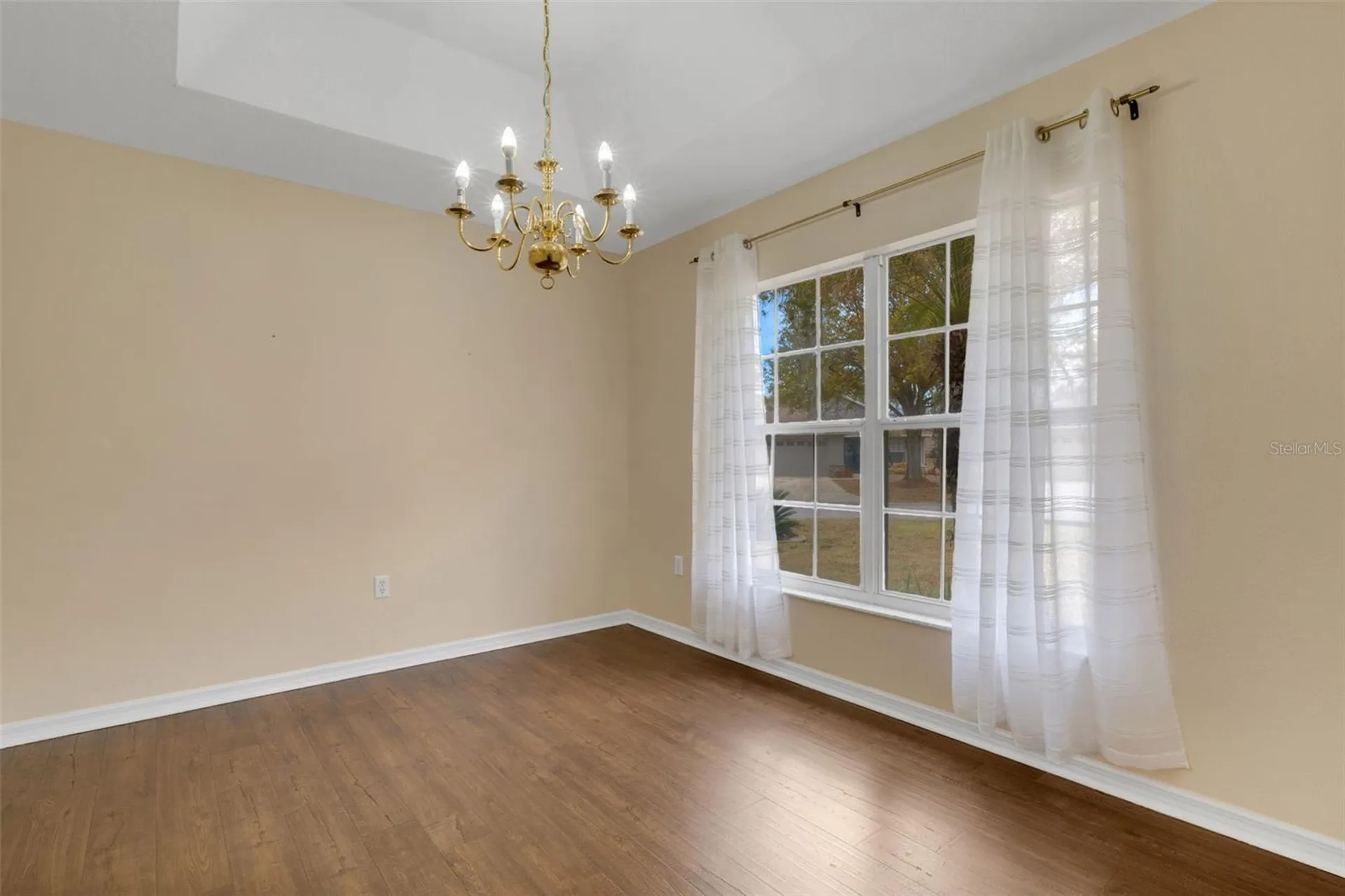 654 Lake Clark Place Lakeland FL 33813