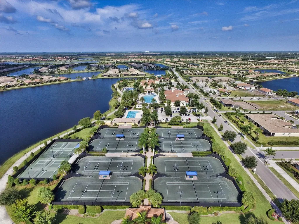 13351 Esposito Street Venice FL 34293