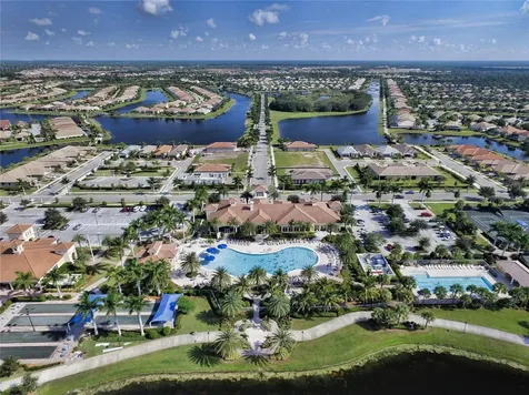 13351 Esposito Street Venice FL 34293