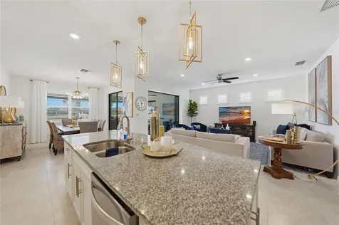 13351 Esposito Street Venice FL 34293