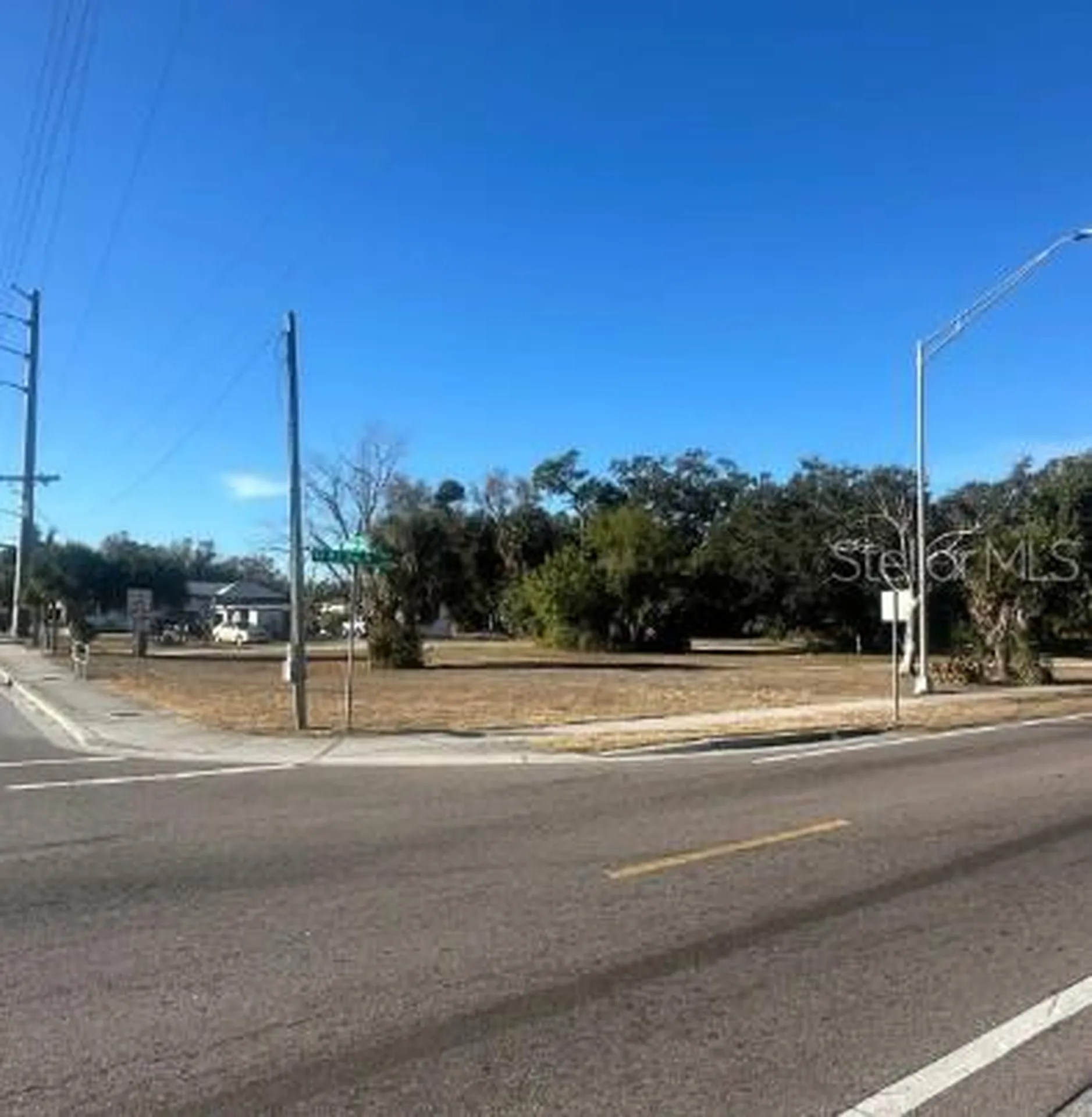 2154 Drive Martin Luther King Jr Way Sarasota FL 34234