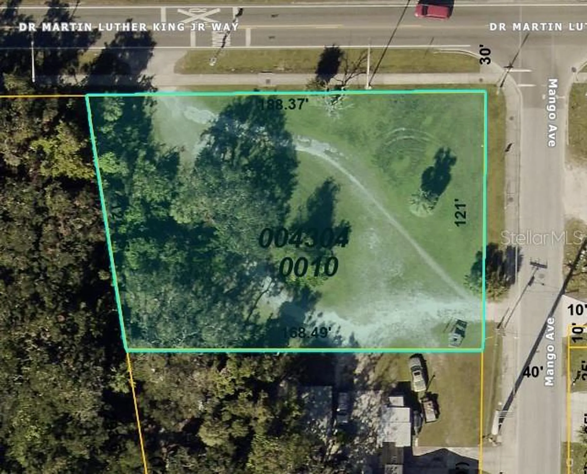 2154 Drive Martin Luther King Jr Way Sarasota FL 34234