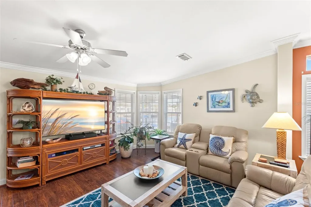 7166 Mount Arlington Drive NE St Petersburg FL 33702