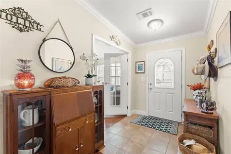 7166 Mount Arlington Drive NE St Petersburg FL 33702