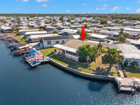 7166 Mount Arlington Drive NE St Petersburg FL 33702
