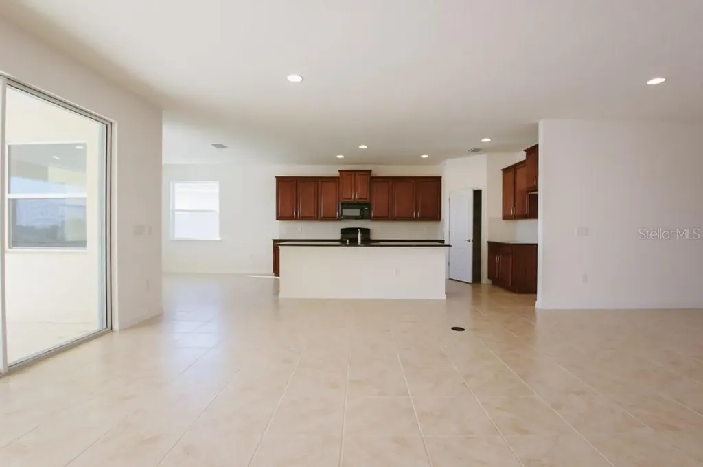 15543 Trinity Fall Way Bradenton FL 34212