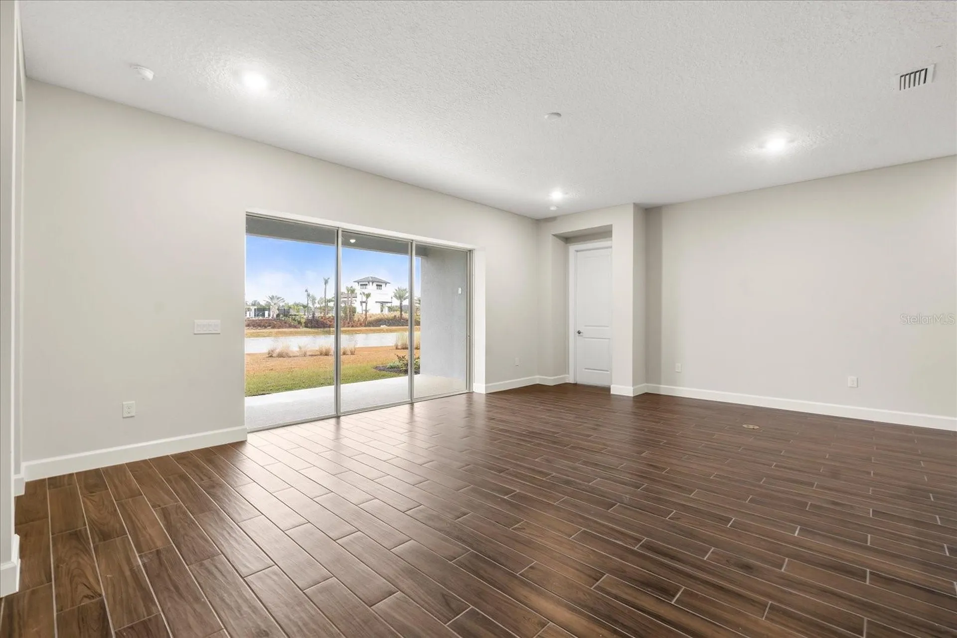 5683 Nevis Terrace Kissimmee FL 34758