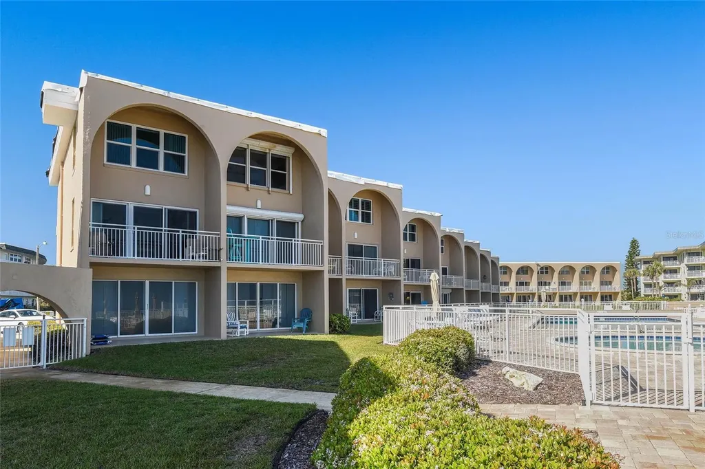 4821 Saxon Drive New Smyrna Beach FL 32169