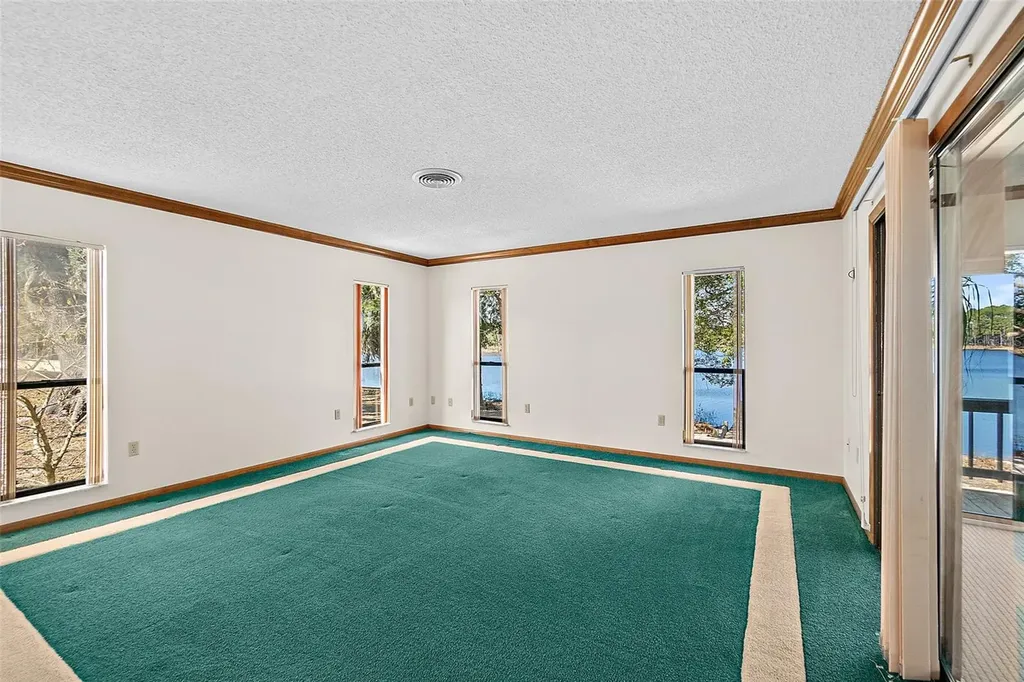 127 Eagles Nest Lane Crescent City FL 32112