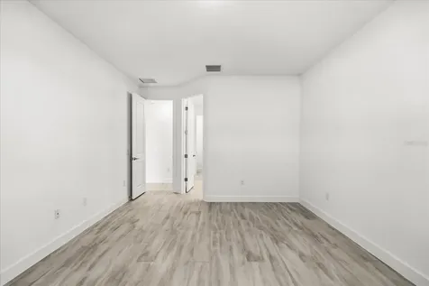 4240 Barbuda Lane Kissimmee FL 34758