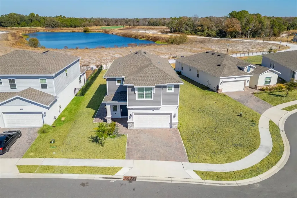 4061 Redbridge Loop Davenport FL 33837