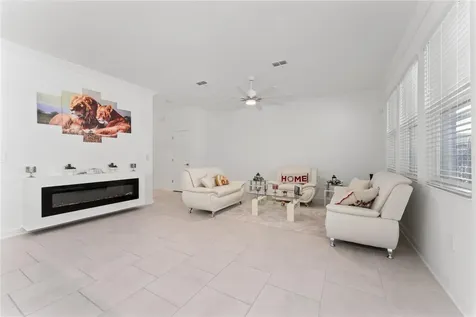 4061 Redbridge Loop Davenport FL 33837