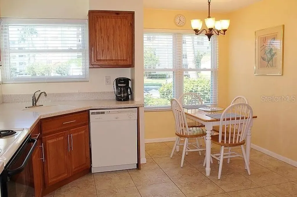 5900 Bahia Del Mar Circle St Petersburg FL 33715