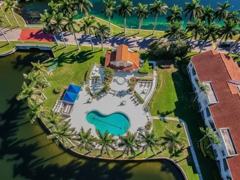6000 Bahia Del Mar Circle St Petersburg FL 33715