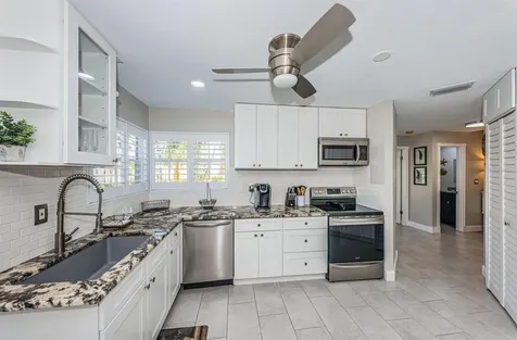 6000 Bahia Del Mar Circle St Petersburg FL 33715