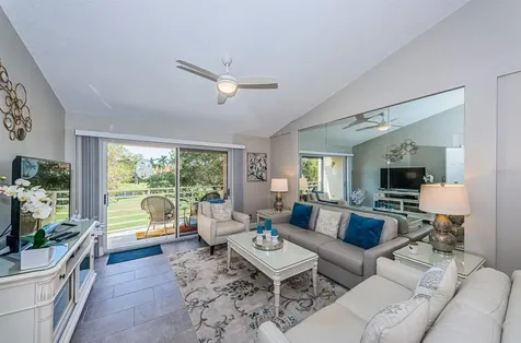 6000 Bahia Del Mar Circle St Petersburg FL 33715
