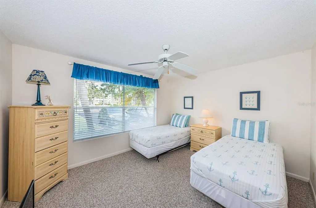 6050 Bahia Del Mar Circle St Petersburg FL 33715