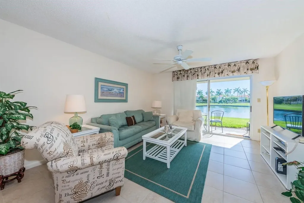 6050 Bahia Del Mar Circle St Petersburg FL 33715