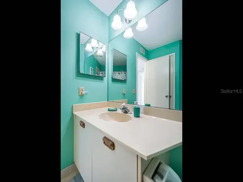 6050 Bahia Del Mar Circle St Petersburg FL 33715