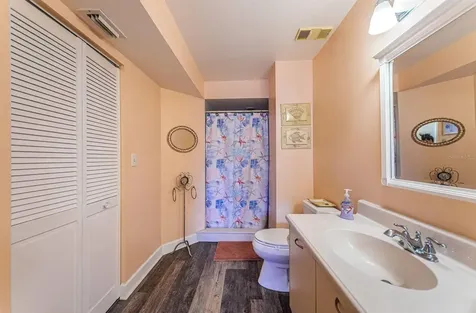 6100 Bahia Del Mar Circle St Petersburg FL 33715