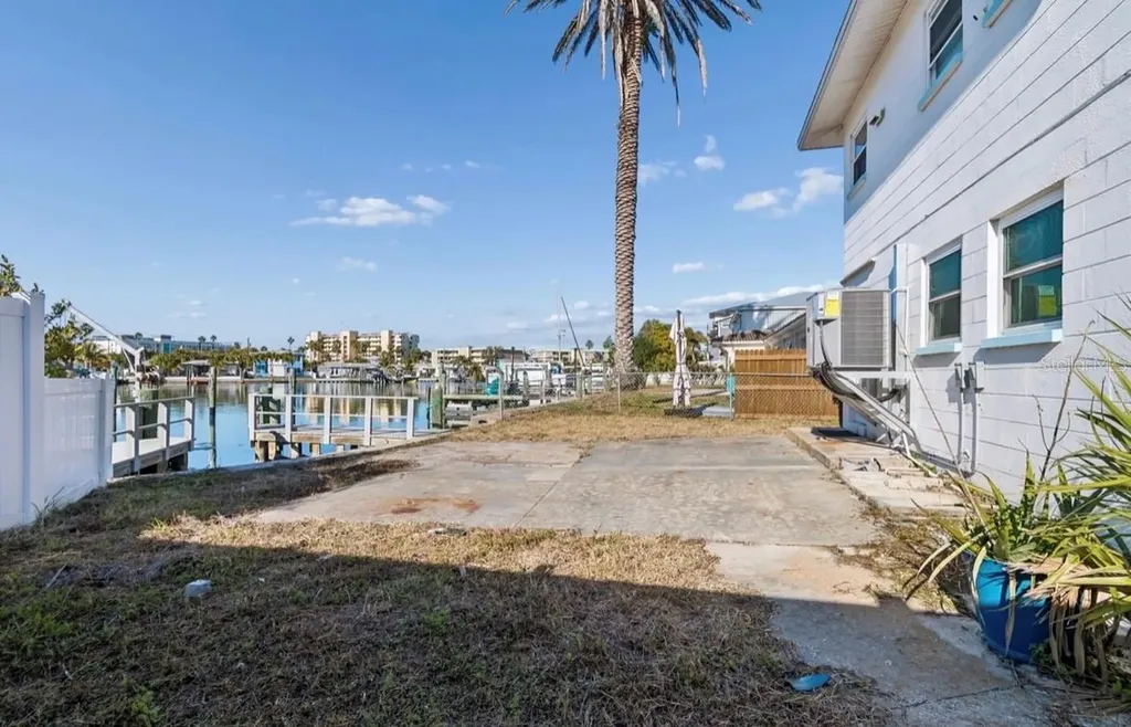 14919 N Bayshore Drive Madeira Beach FL 33708