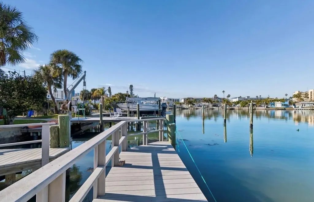 14919 N Bayshore Drive Madeira Beach FL 33708